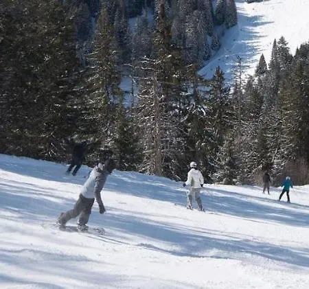 Appt 4-6 Pers 28m2 Equipe, 30m Des Pistes